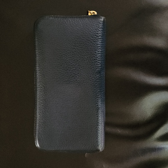 PRADA Zippy Long Wallet - Picture 5 of 12